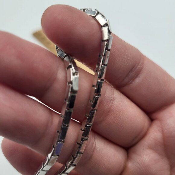 VTG Monet Interlocking Silver Tone Chain Necklace - Picture 5 of 6